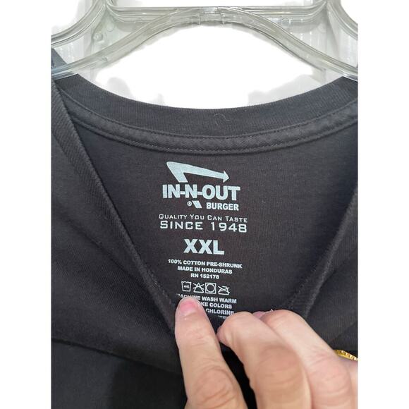 In-N-Out Burger Men's Black Short Sleeve Texas Sunset Graphic T-Shirt Size 2XL - Picture 4 of 4